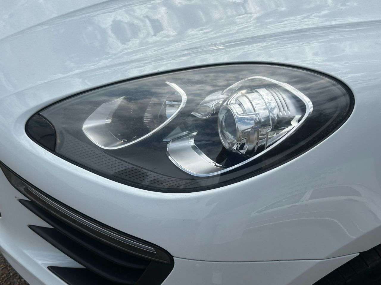 2014 PORSCHE MACAN 2014 PORSCHE MACAN