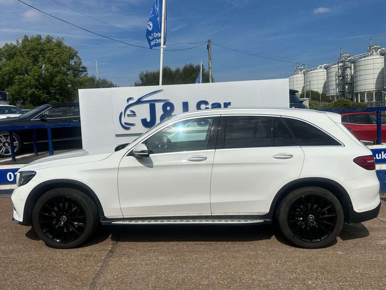 A 2018 MERCEDES-BENZ GLC 2.1 GLC250d AMG Line (Premium Plus) SUV 5dr Diesel G-Tronic+ 4MATIC Euro 6 A 2018 MERCEDES-BENZ GLC 2.1 GLC250d AMG Line (Premium Plus) SUV 5dr Diesel G-Tronic+ 4MATIC Euro 6