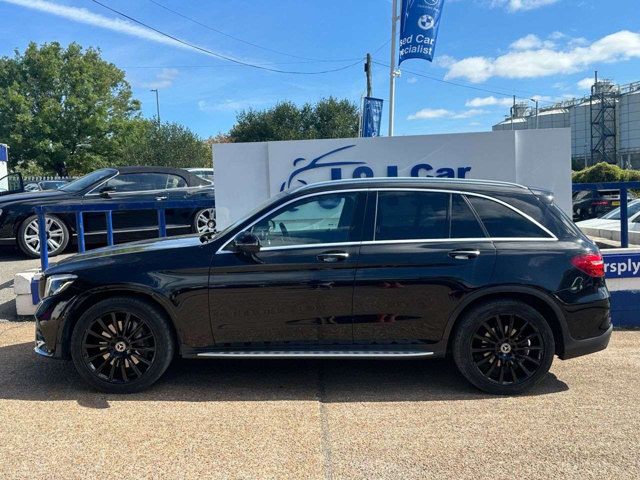 A 2018 MERCEDES-BENZ GLC 2.1 GLC220d AMG Line (Premium) SUV 5dr Diesel G-Tronic+ 4MATIC Euro 6 (s/s) A 2018 MERCEDES-BENZ GLC 2.1 GLC220d AMG Line (Premium) SUV 5dr Diesel G-Tronic+ 4MATIC Euro 6 (s/s)