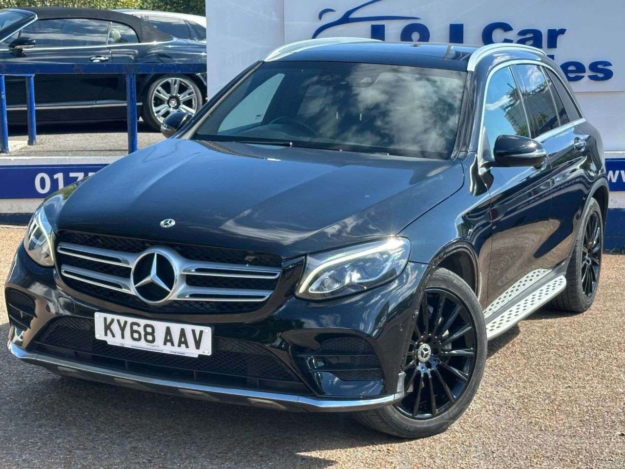 A 2018 MERCEDES-BENZ GLC 2.1 GLC220d AMG Line (Premium) SUV 5dr Diesel G-Tronic+ 4MATIC Euro 6 (s/s) A 2018 MERCEDES-BENZ GLC 2.1 GLC220d AMG Line (Premium) SUV 5dr Diesel G-Tronic+ 4MATIC Euro 6 (s/s)