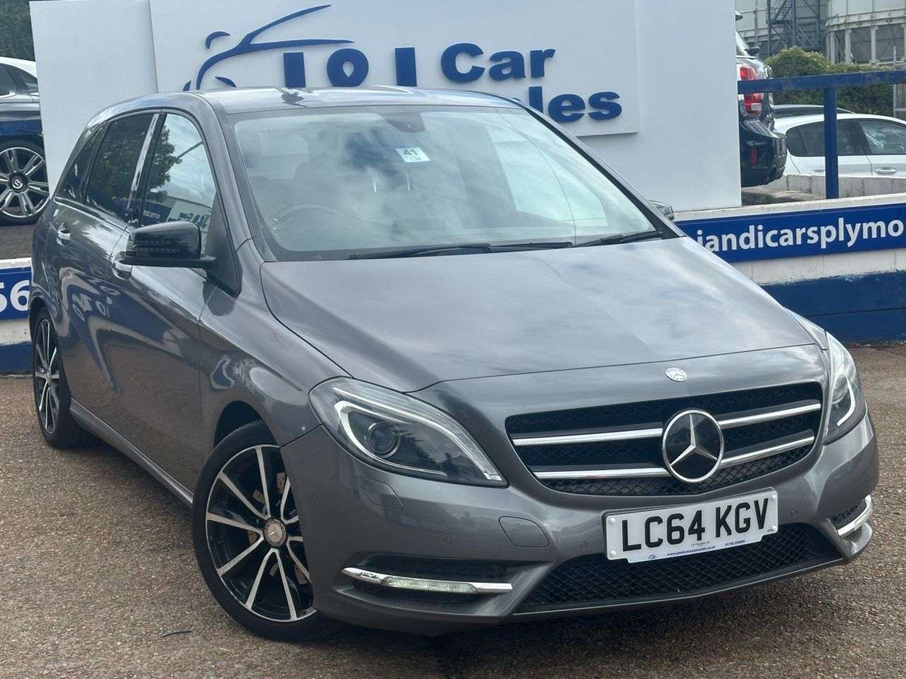 A 2015 MERCEDES-BENZ B CLASS 2.1 B220 CDI Sport MPV 5dr Diesel 7G-DCT Euro 6 (s/s) (170 ps) GREAT SERVIC A 2015 MERCEDES-BENZ B CLASS 2.1 B220 CDI Sport MPV 5dr Diesel 7G-DCT Euro 6 (s/s) (170 ps) GREAT SERVIC