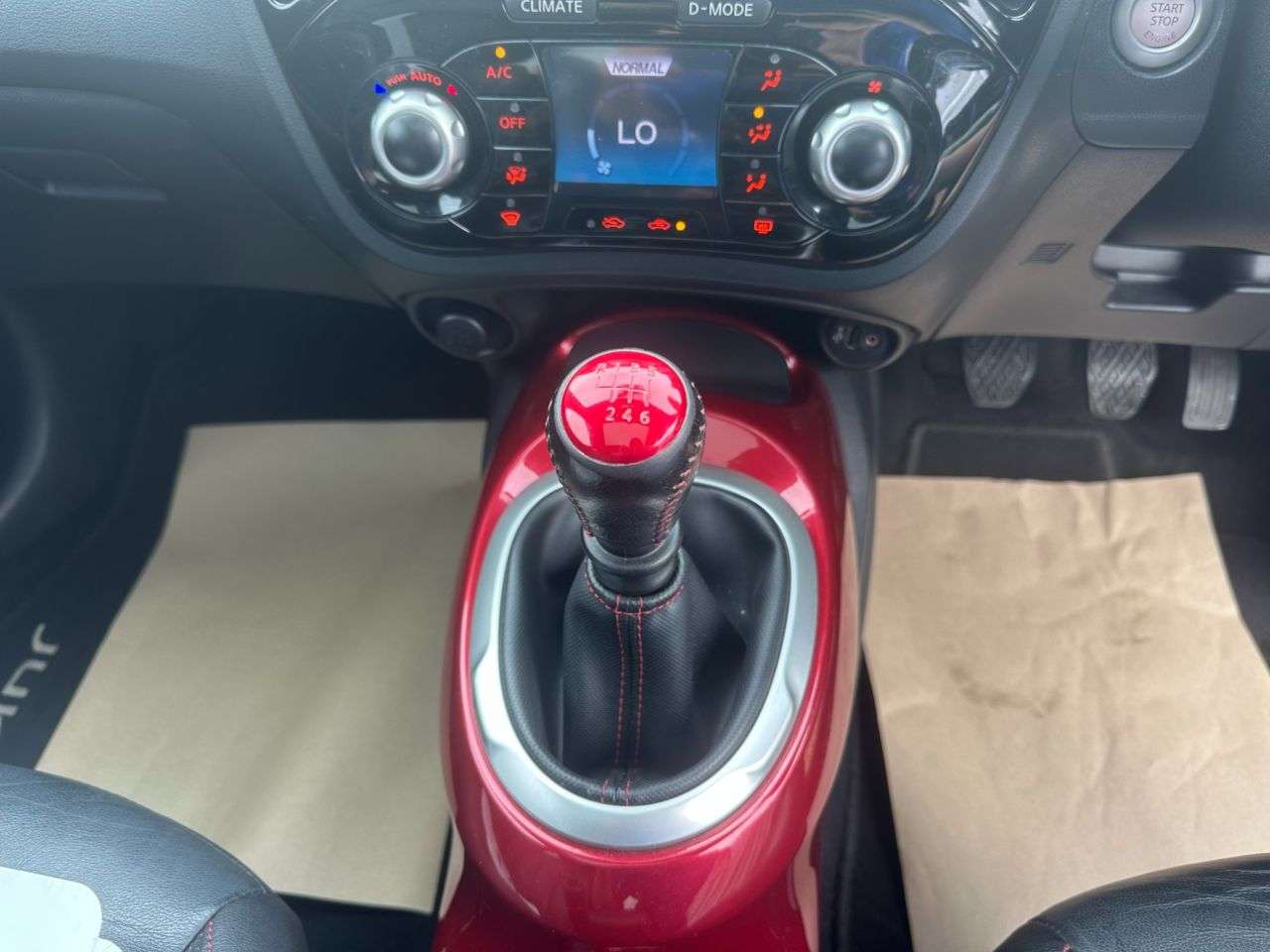 2015 NISSAN JUKE 2015 NISSAN JUKE