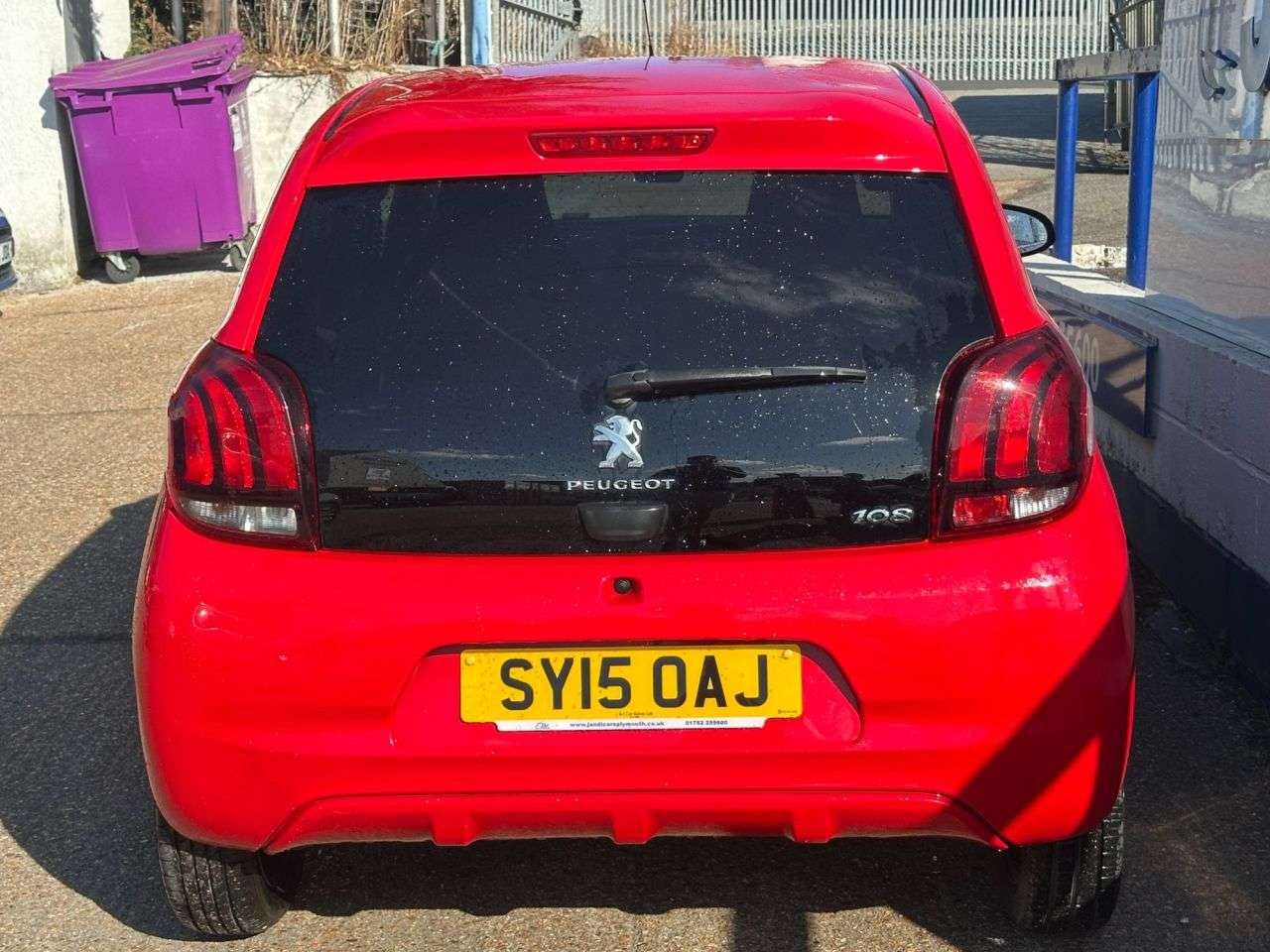 2015 PEUGEOT 108 2015 PEUGEOT 108