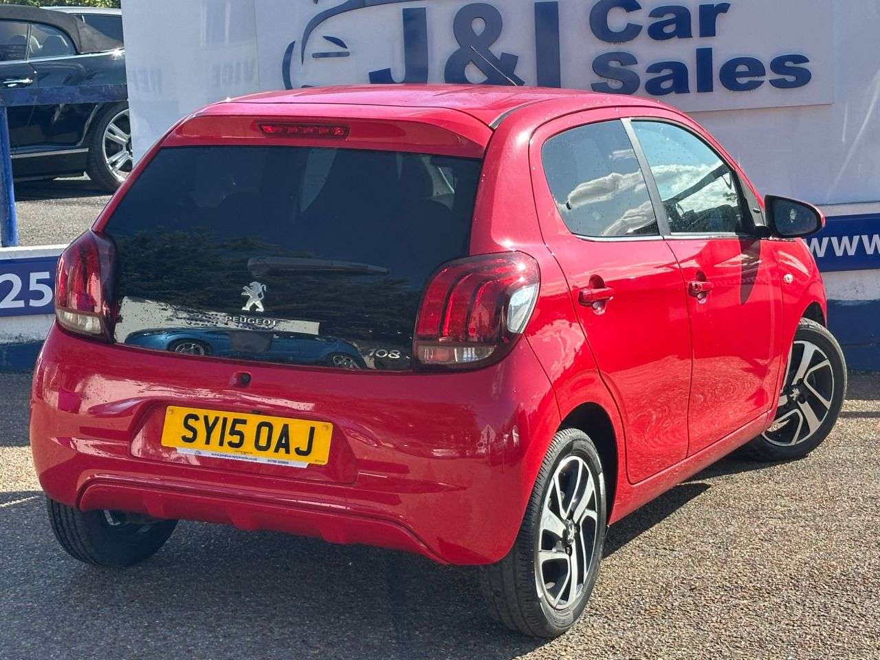 2015 PEUGEOT 108 2015 PEUGEOT 108