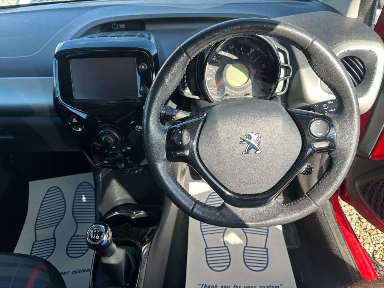 2015 PEUGEOT 108 2015 PEUGEOT 108
