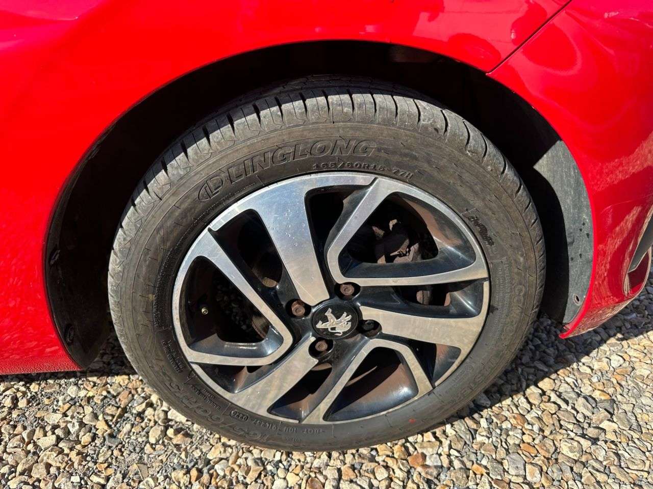 2015 PEUGEOT 108 2015 PEUGEOT 108