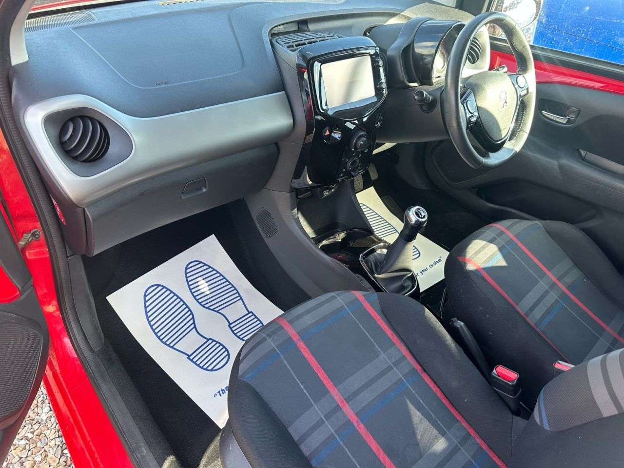 2015 PEUGEOT 108 2015 PEUGEOT 108