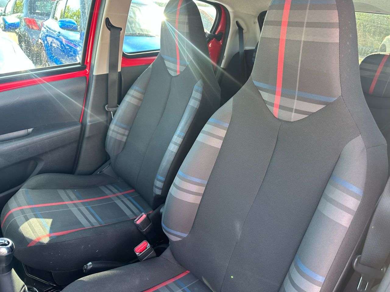 2015 PEUGEOT 108 2015 PEUGEOT 108