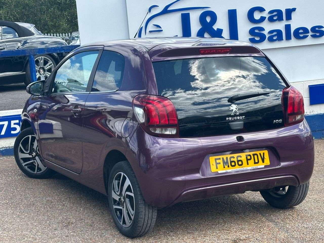 2017 PEUGEOT 108 2017 PEUGEOT 108