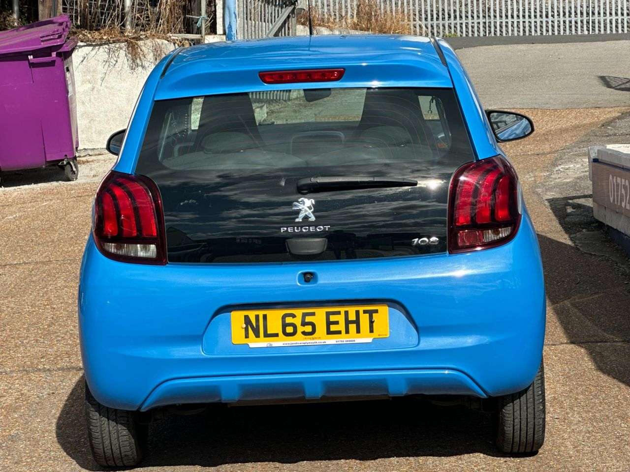 2015 PEUGEOT 108 2015 PEUGEOT 108