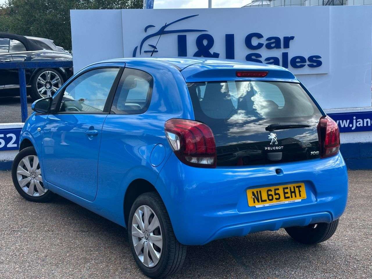 2015 PEUGEOT 108 2015 PEUGEOT 108