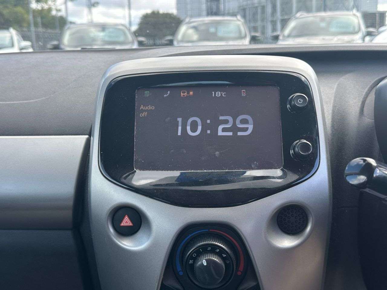 2015 PEUGEOT 108 2015 PEUGEOT 108