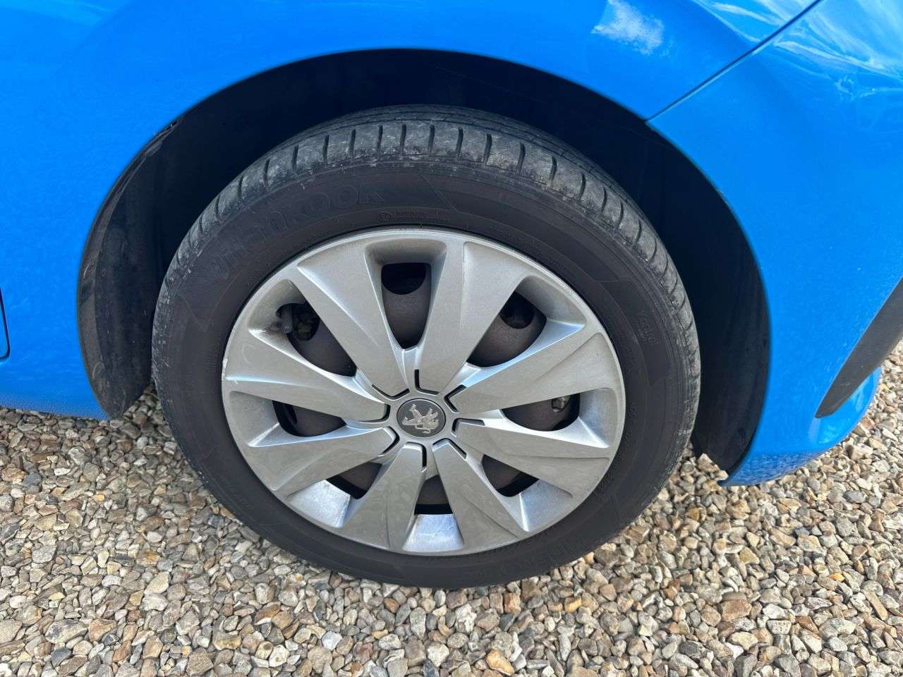 2015 PEUGEOT 108 2015 PEUGEOT 108