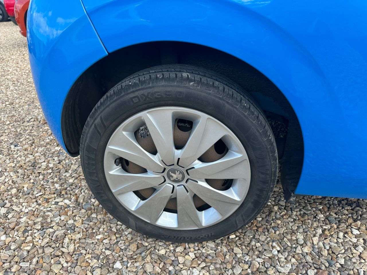 2015 PEUGEOT 108 2015 PEUGEOT 108