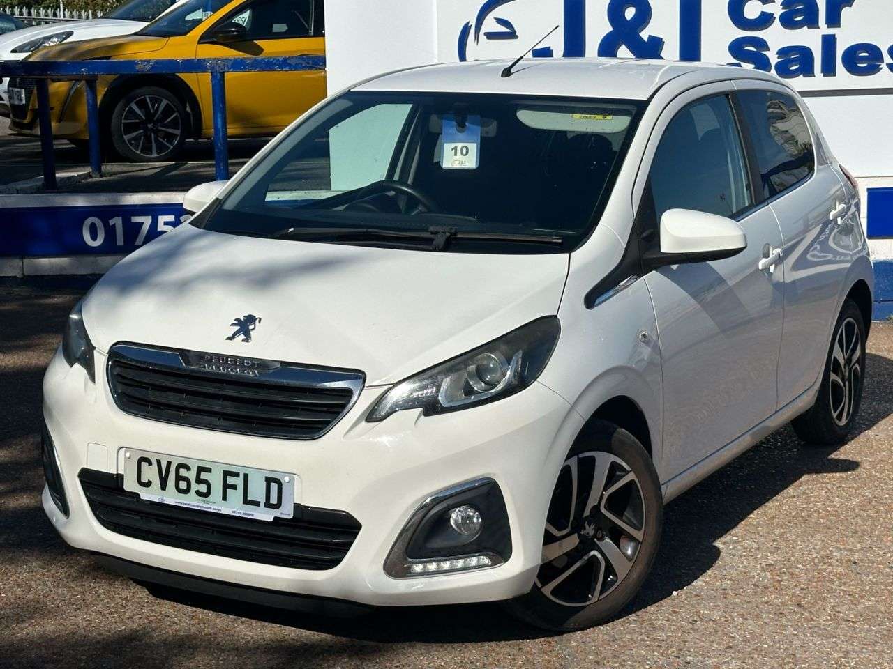 A 2015 PEUGEOT 108 1.2 PureTech Allure Hatchback 5dr Petrol Manual Euro 6 (82 ps) GREAT SERVIC A 2015 PEUGEOT 108 1.2 PureTech Allure Hatchback 5dr Petrol Manual Euro 6 (82 ps) GREAT SERVIC