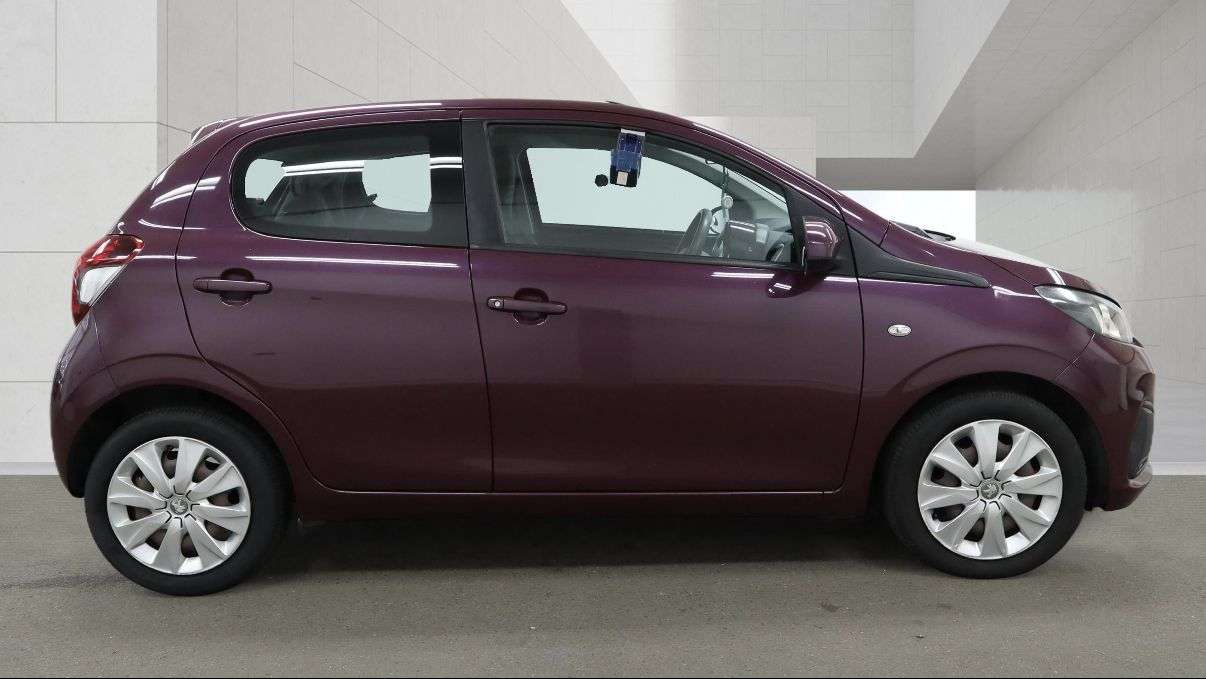 A 2015 PEUGEOT 108 1.0 VTi Active Hatchback 5dr Petrol Manual Euro 5 Euro 5 (68 ps) GREAT SERV A 2015 PEUGEOT 108 1.0 VTi Active Hatchback 5dr Petrol Manual Euro 5 Euro 5 (68 ps) GREAT SERV