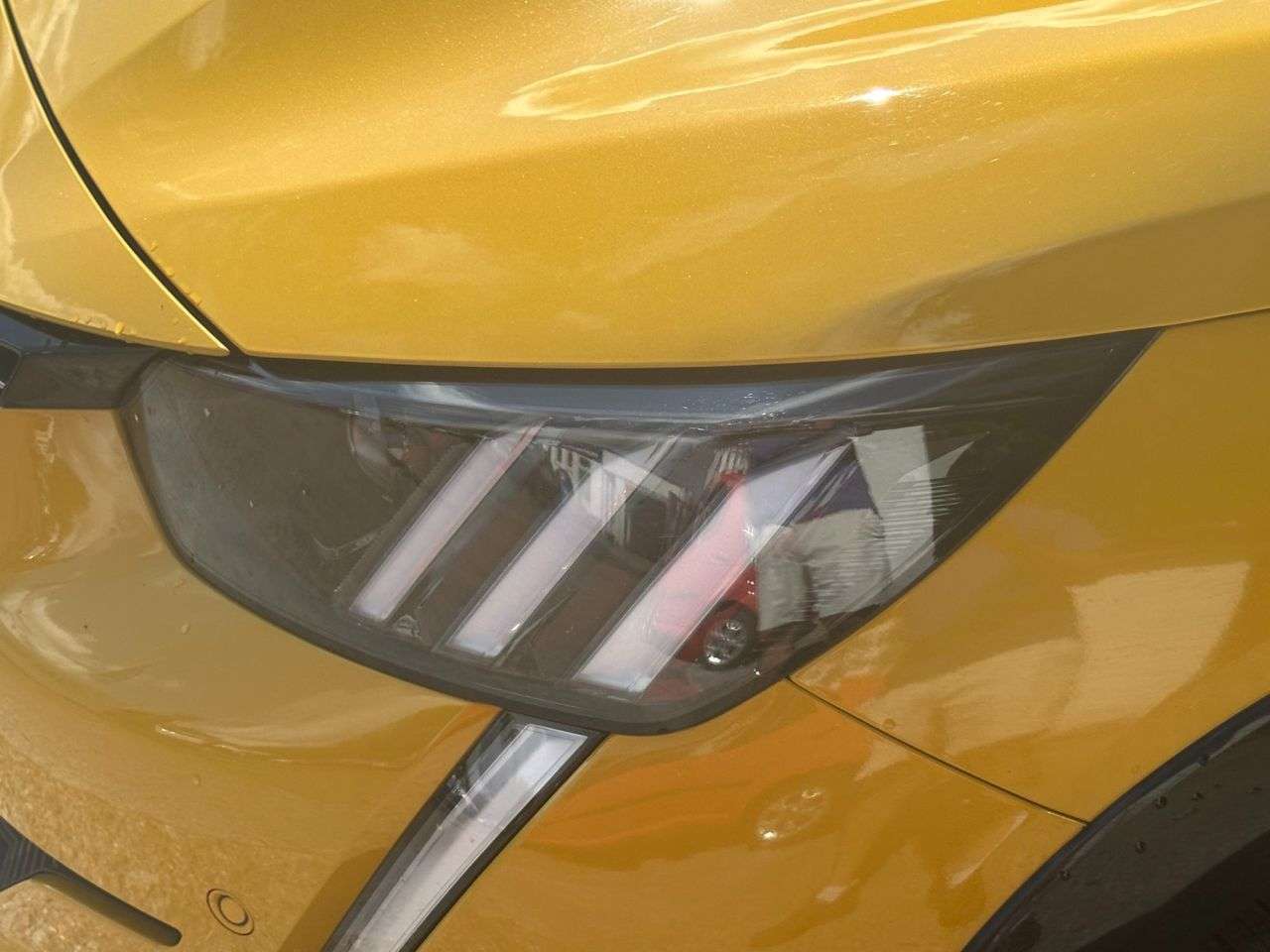 2021 PEUGEOT 208 2021 PEUGEOT 208