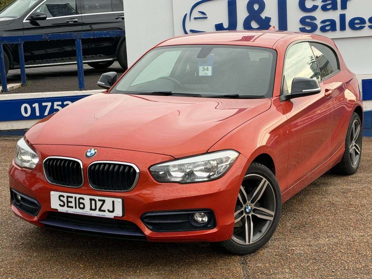 A 2016 BMW 1 SERIES 118I SPORT A 2016 BMW 1 SERIES 118I SPORT