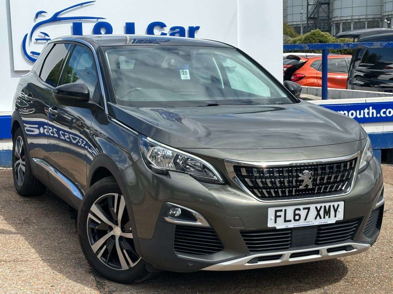 A 2017 PEUGEOT 3008 1.6 BlueHDi Allure SUV 5dr Diesel Manual Euro 6 (s/s) (120 ps) GREAT SERVIC A 2017 PEUGEOT 3008 1.6 BlueHDi Allure SUV 5dr Diesel Manual Euro 6 (s/s) (120 ps) GREAT SERVIC