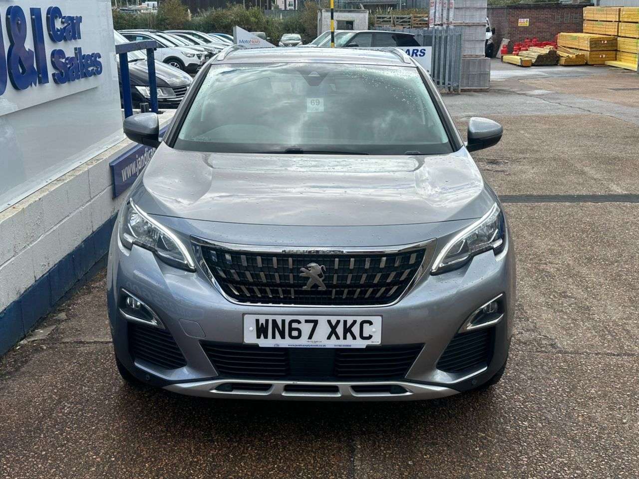 2017 PEUGEOT 3008 2017 PEUGEOT 3008