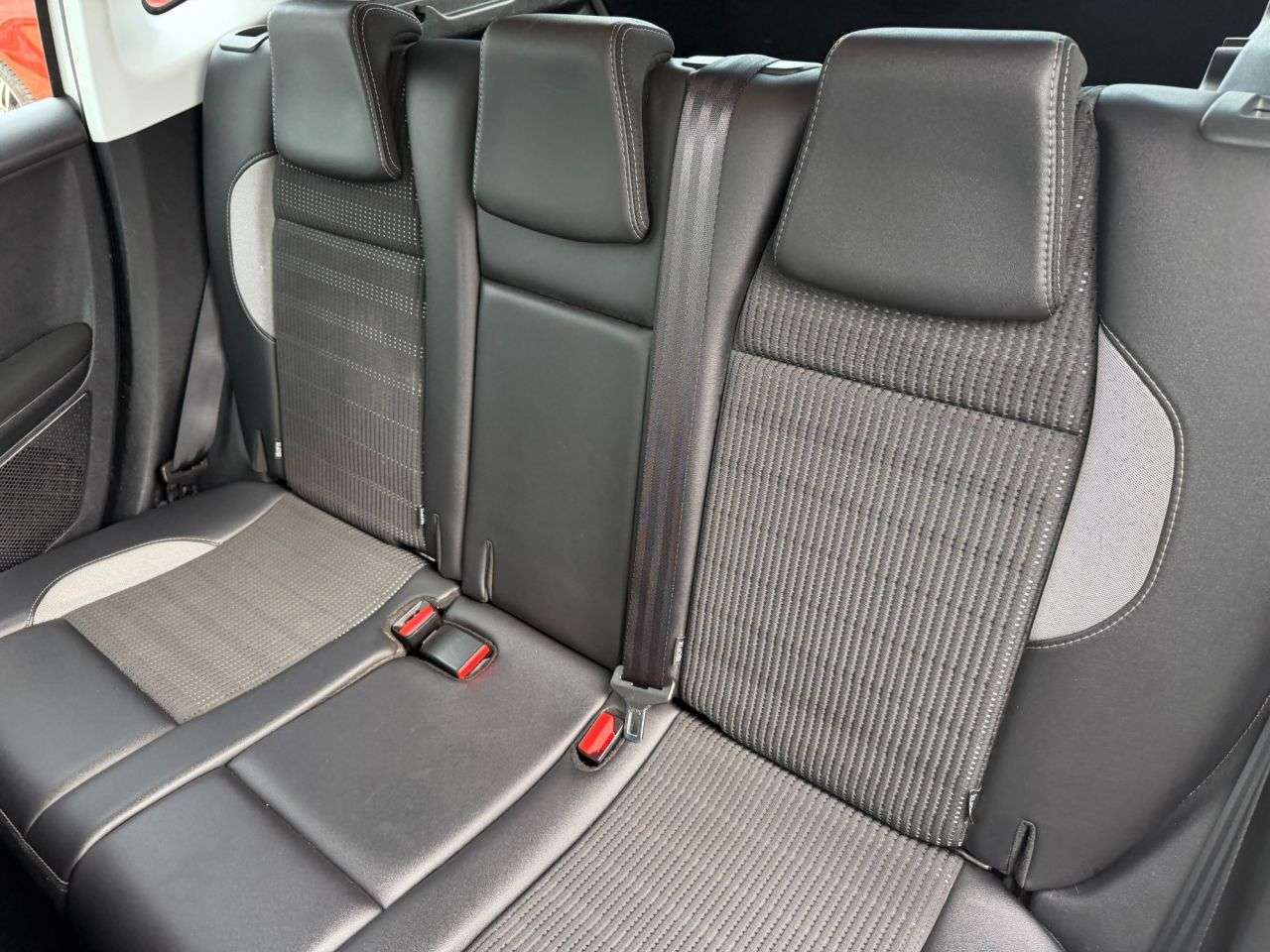 2016 PEUGEOT 2008 2016 PEUGEOT 2008