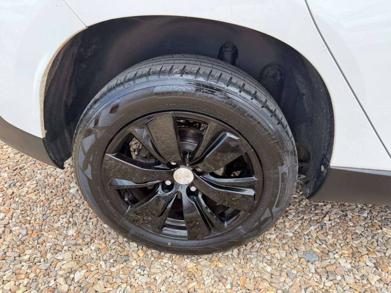 2016 PEUGEOT 2008 2016 PEUGEOT 2008