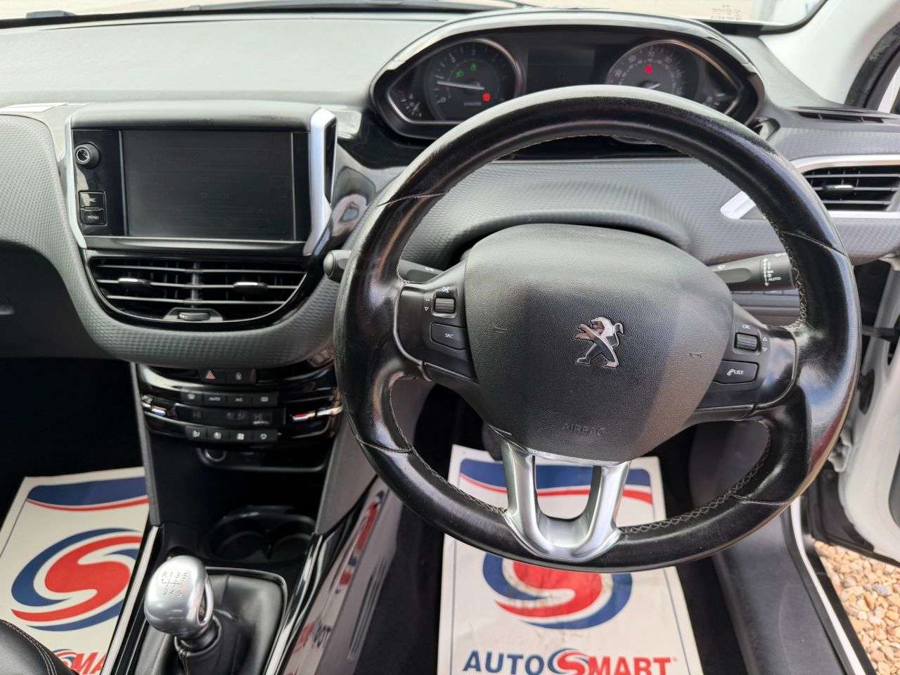 2016 PEUGEOT 2008 2016 PEUGEOT 2008
