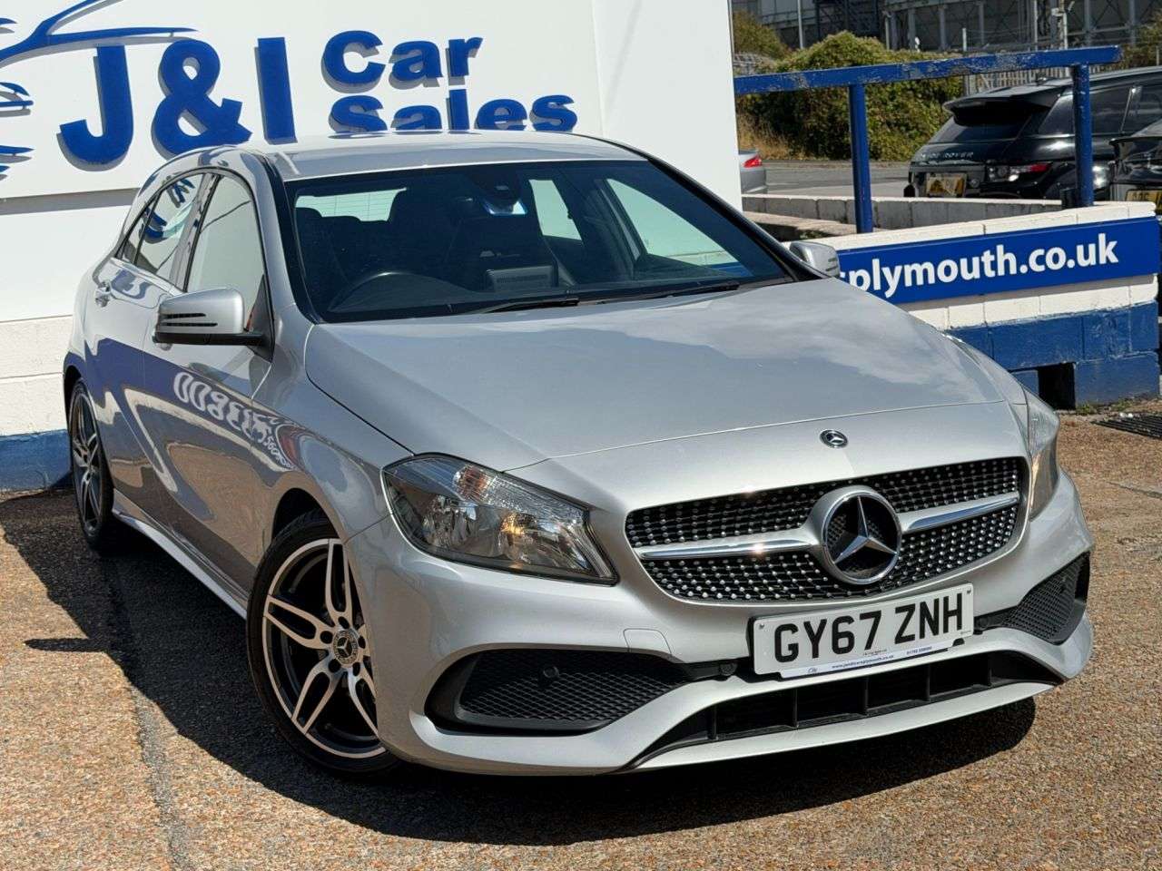 A 2018 MERCEDES-BENZ A CLASS 2.1 A200d AMG Line Hatchback 5dr Diesel 7G-DCT Euro 6 (s/s) (136 ps) GREAT A 2018 MERCEDES-BENZ A CLASS 2.1 A200d AMG Line Hatchback 5dr Diesel 7G-DCT Euro 6 (s/s) (136 ps) GREAT
