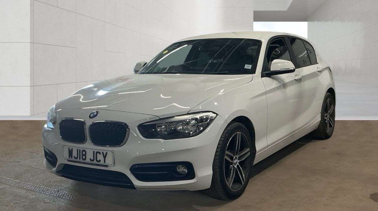 A 2018 BMW 1 SERIES 1.5 118i Sport Hatchback 5dr Petrol Manual Euro 6 (s/s) (136 ps) GREAT SERV A 2018 BMW 1 SERIES 1.5 118i Sport Hatchback 5dr Petrol Manual Euro 6 (s/s) (136 ps) GREAT SERV