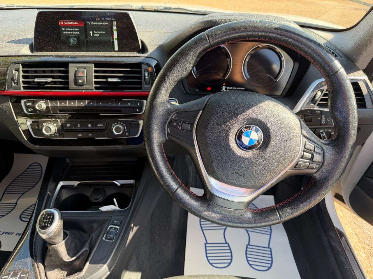 2018 BMW 1 SERIES 2018 BMW 1 SERIES