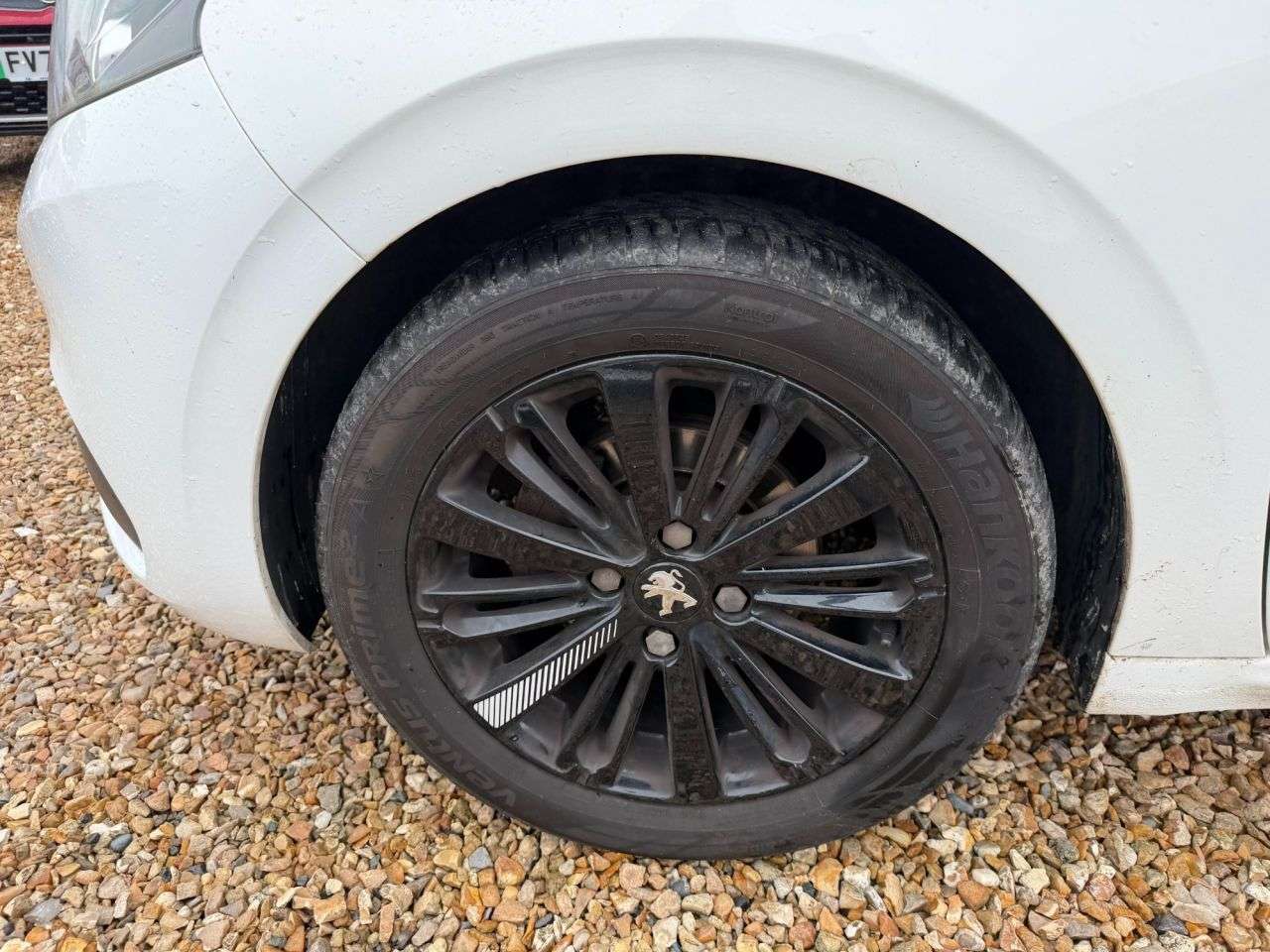 2017 PEUGEOT 208 2017 PEUGEOT 208