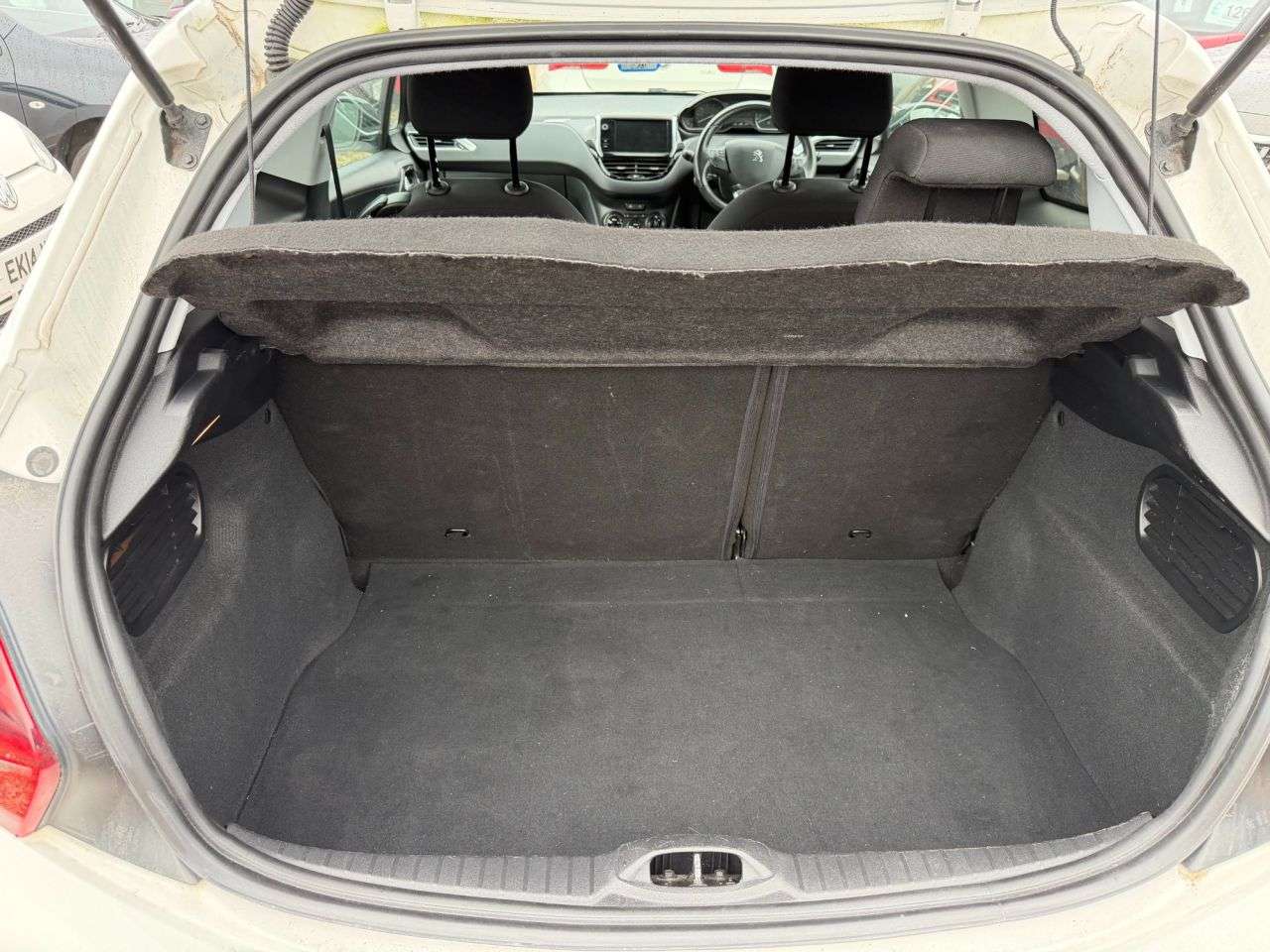 2017 PEUGEOT 208 2017 PEUGEOT 208