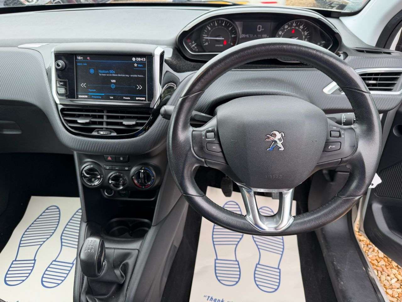 2017 PEUGEOT 208 2017 PEUGEOT 208