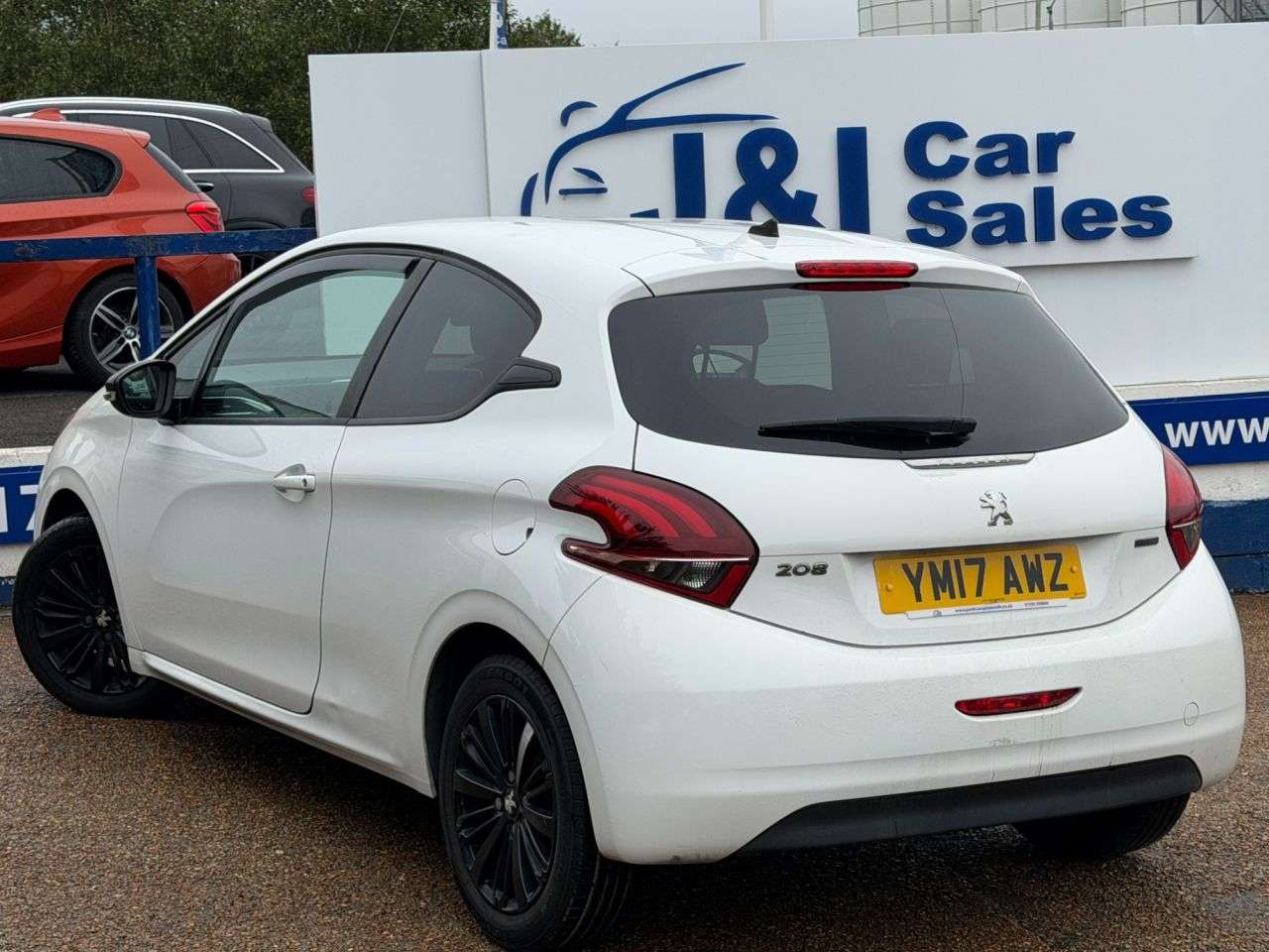 2017 PEUGEOT 208 2017 PEUGEOT 208