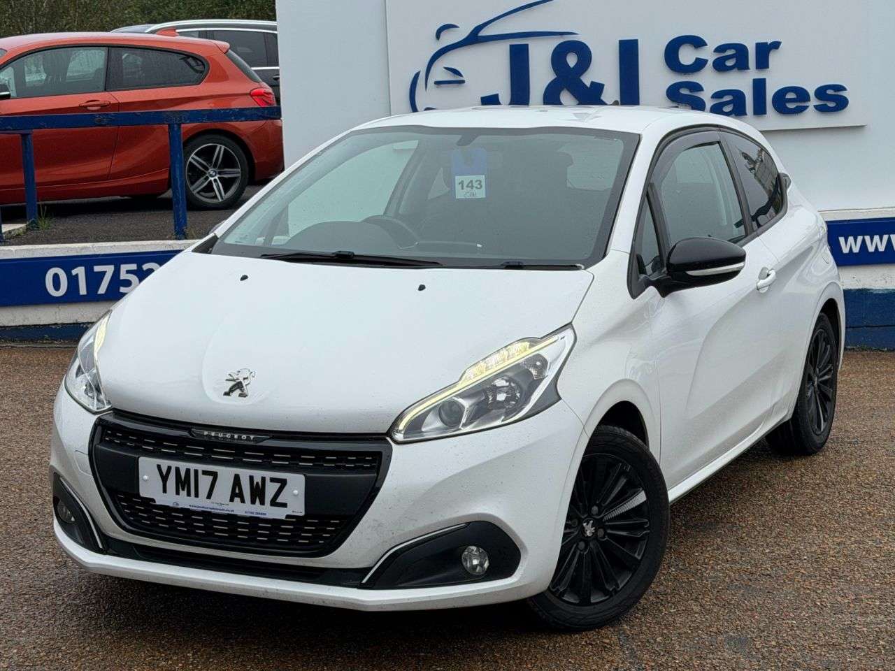 A 2017 PEUGEOT 208 1.2 PureTech Black Edition Hatchback 3dr Petrol Manual Euro 6 (82 ps) GREAT A 2017 PEUGEOT 208 1.2 PureTech Black Edition Hatchback 3dr Petrol Manual Euro 6 (82 ps) GREAT