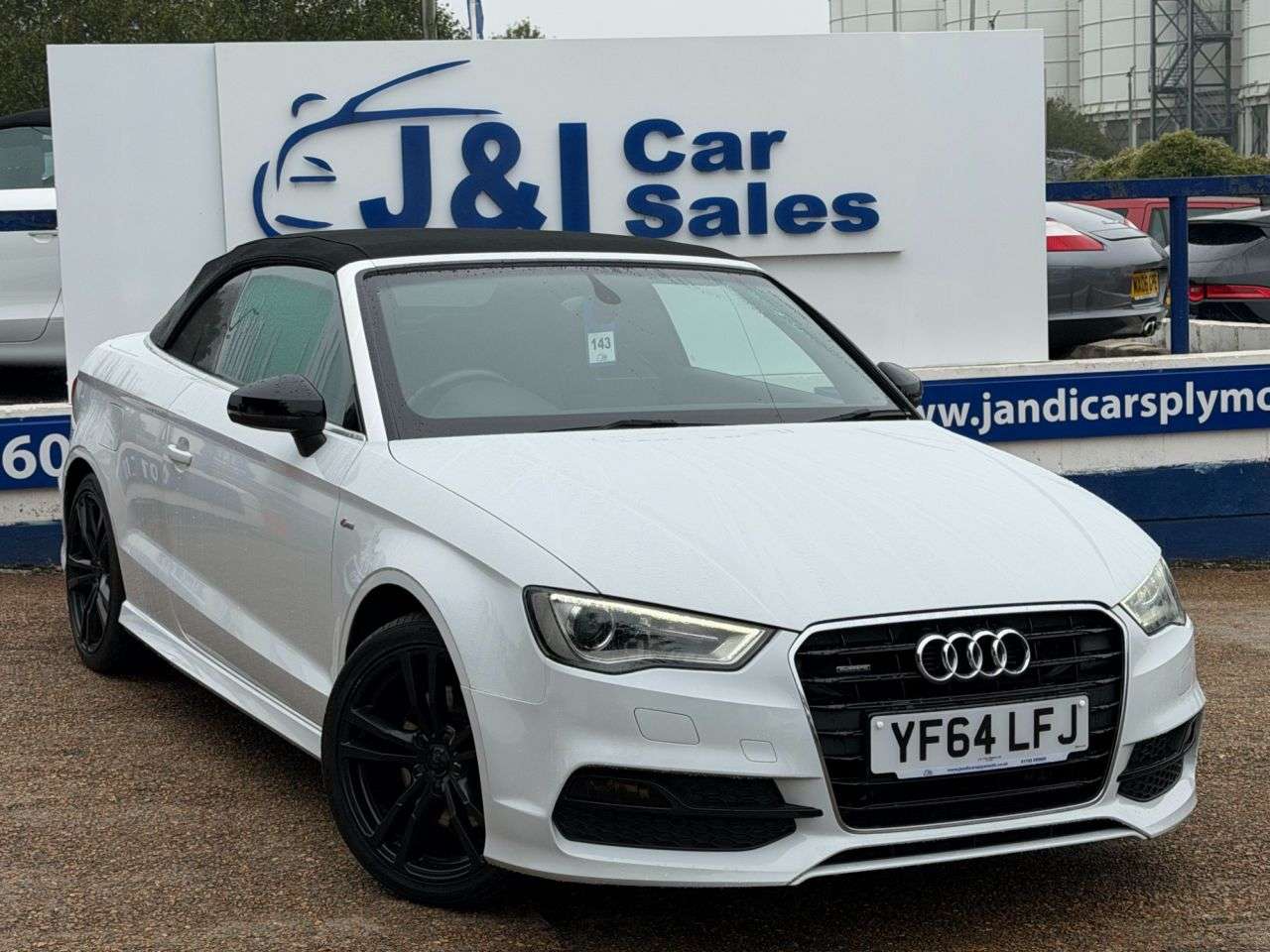 A 2014 AUDI A3 CABRIOLET 2.0 TDI S line Convertible 2dr Diesel S Tronic quattro Euro 6 (s/s) (184 ps A 2014 AUDI A3 CABRIOLET 2.0 TDI S line Convertible 2dr Diesel S Tronic quattro Euro 6 (s/s) (184 ps