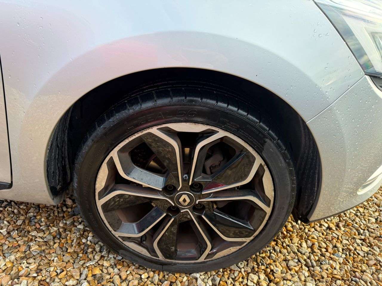 2017 RENAULT CLIO 2017 RENAULT CLIO