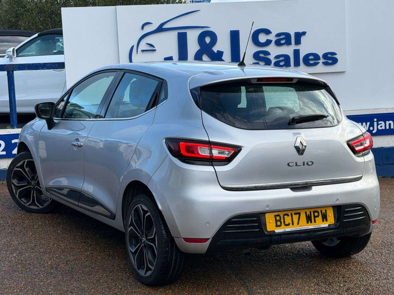 2017 RENAULT CLIO 2017 RENAULT CLIO