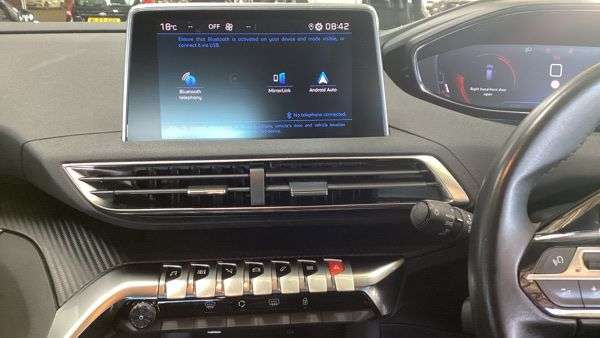 2019 PEUGEOT 3008 2019 PEUGEOT 3008