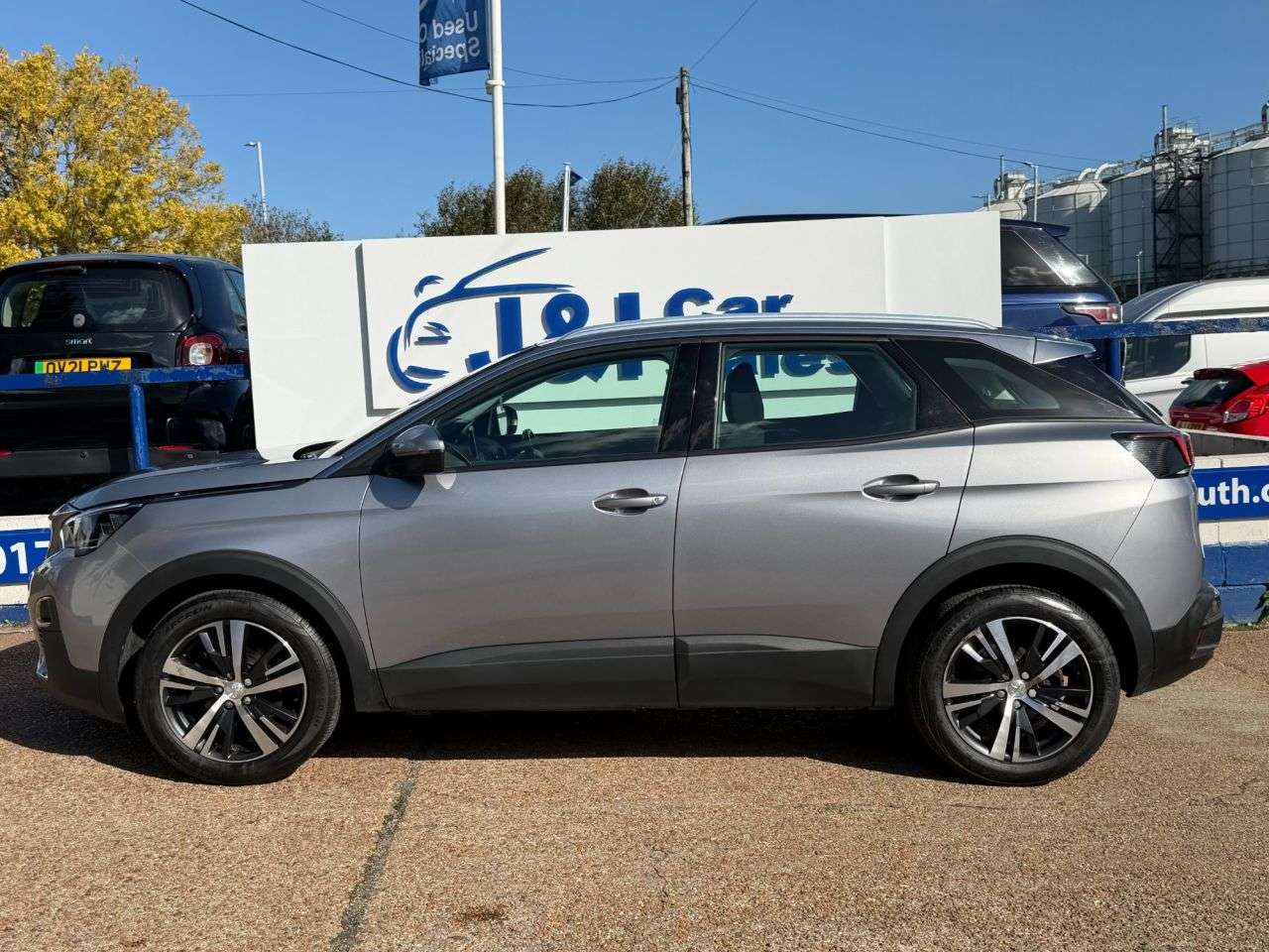 A 2019 PEUGEOT 3008 1.5 BlueHDi Active SUV 5dr Diesel Manual Euro 6 (s/s) (130 ps) GREAT SERVIC A 2019 PEUGEOT 3008 1.5 BlueHDi Active SUV 5dr Diesel Manual Euro 6 (s/s) (130 ps) GREAT SERVIC