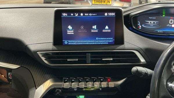 2018 PEUGEOT 3008 2018 PEUGEOT 3008
