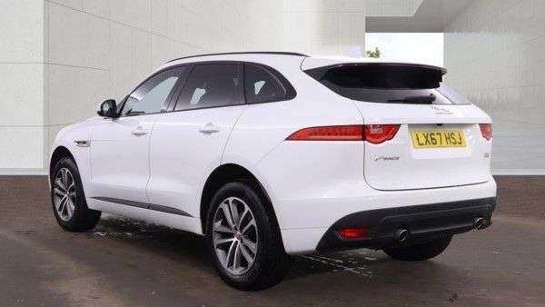 2017 JAGUAR F-PACE 2017 JAGUAR F-PACE
