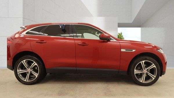 A 2018 JAGUAR F-PACE 2.0 D240 Portfolio SUV 5dr Diesel Auto AWD Euro 6 (s/s) (240 ps) GREAT SERV A 2018 JAGUAR F-PACE 2.0 D240 Portfolio SUV 5dr Diesel Auto AWD Euro 6 (s/s) (240 ps) GREAT SERV