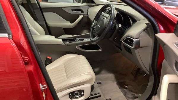2018 JAGUAR F-PACE 2018 JAGUAR F-PACE
