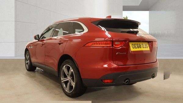 2018 JAGUAR F-PACE 2018 JAGUAR F-PACE