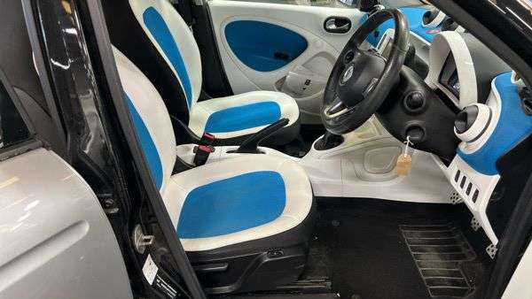 2015 SMART FORFOUR 2015 SMART FORFOUR