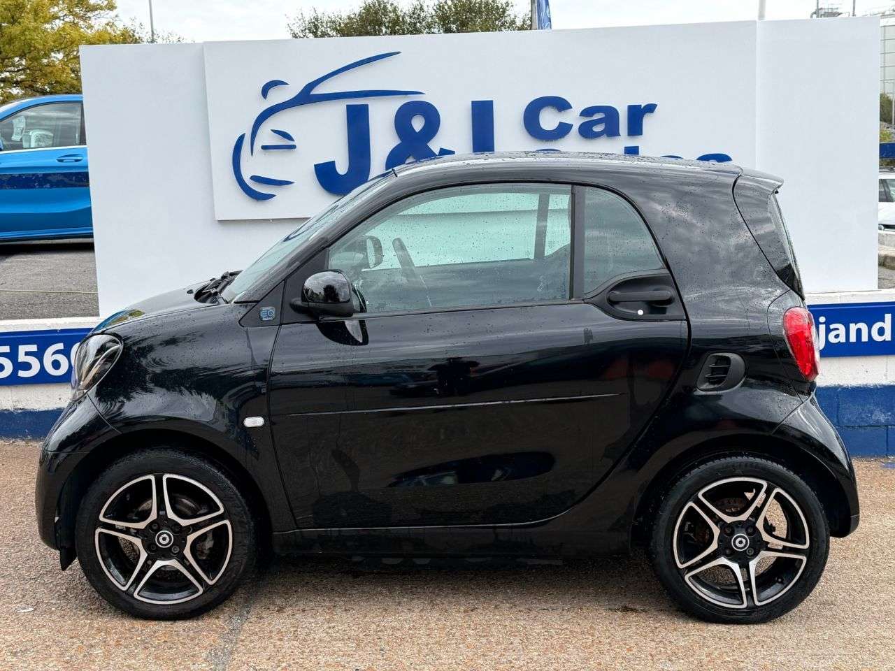 2021 SMART FORTWO 2021 SMART FORTWO