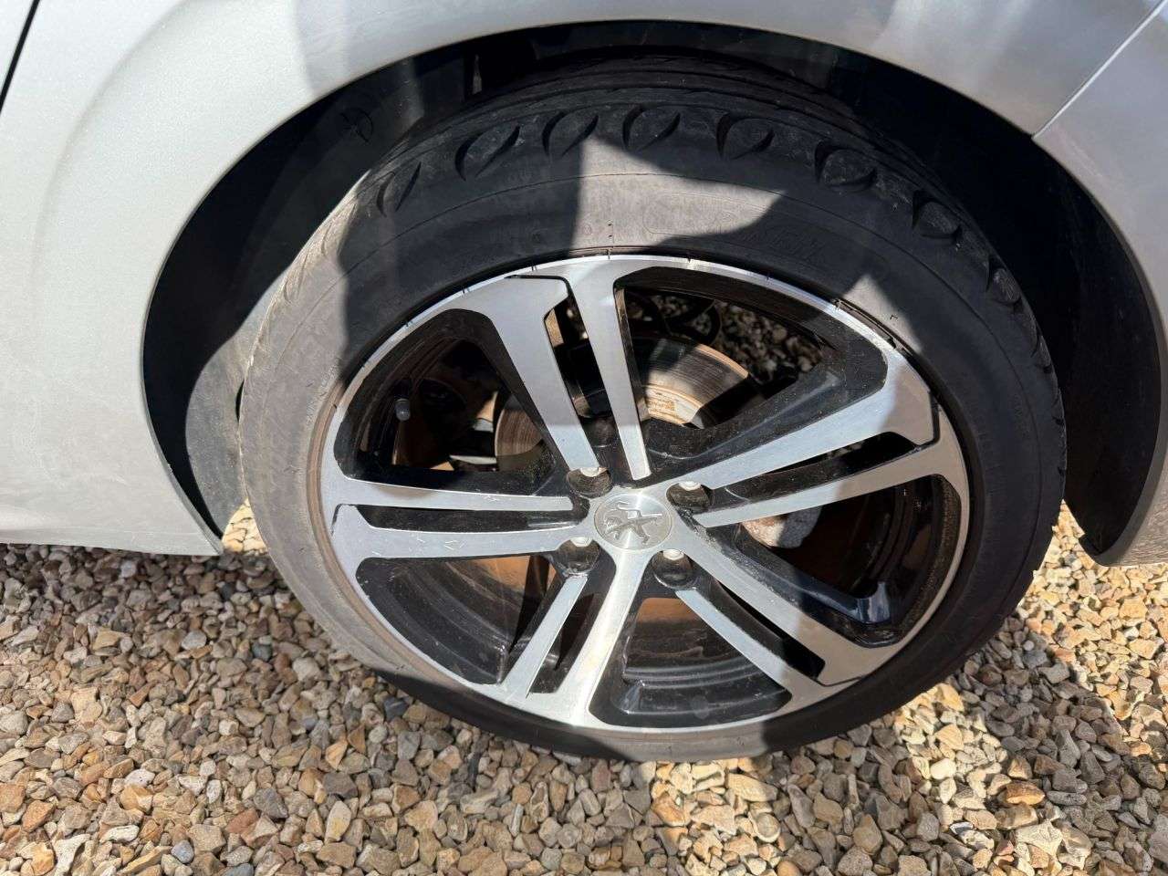 2018 PEUGEOT 208 2018 PEUGEOT 208
