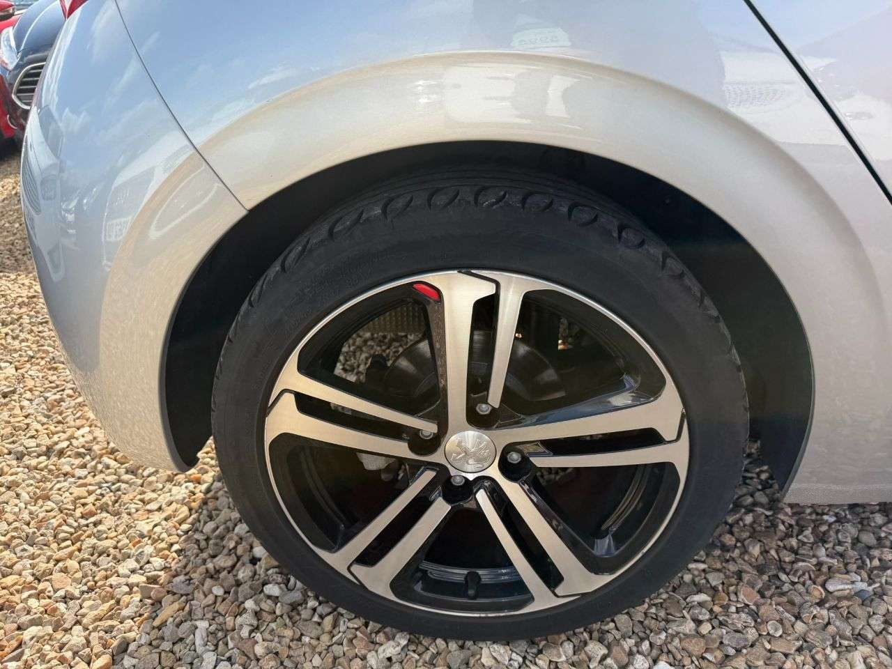 2018 PEUGEOT 208 2018 PEUGEOT 208