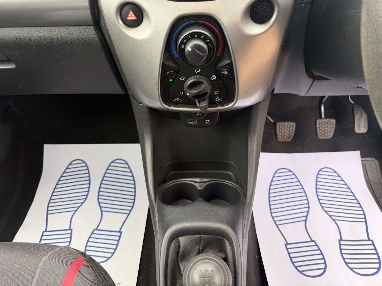 2016 PEUGEOT 108 2016 PEUGEOT 108
